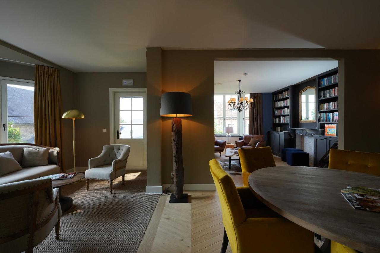Les Terrasses Des Falizes B&B Rochefort Bagian luar foto
