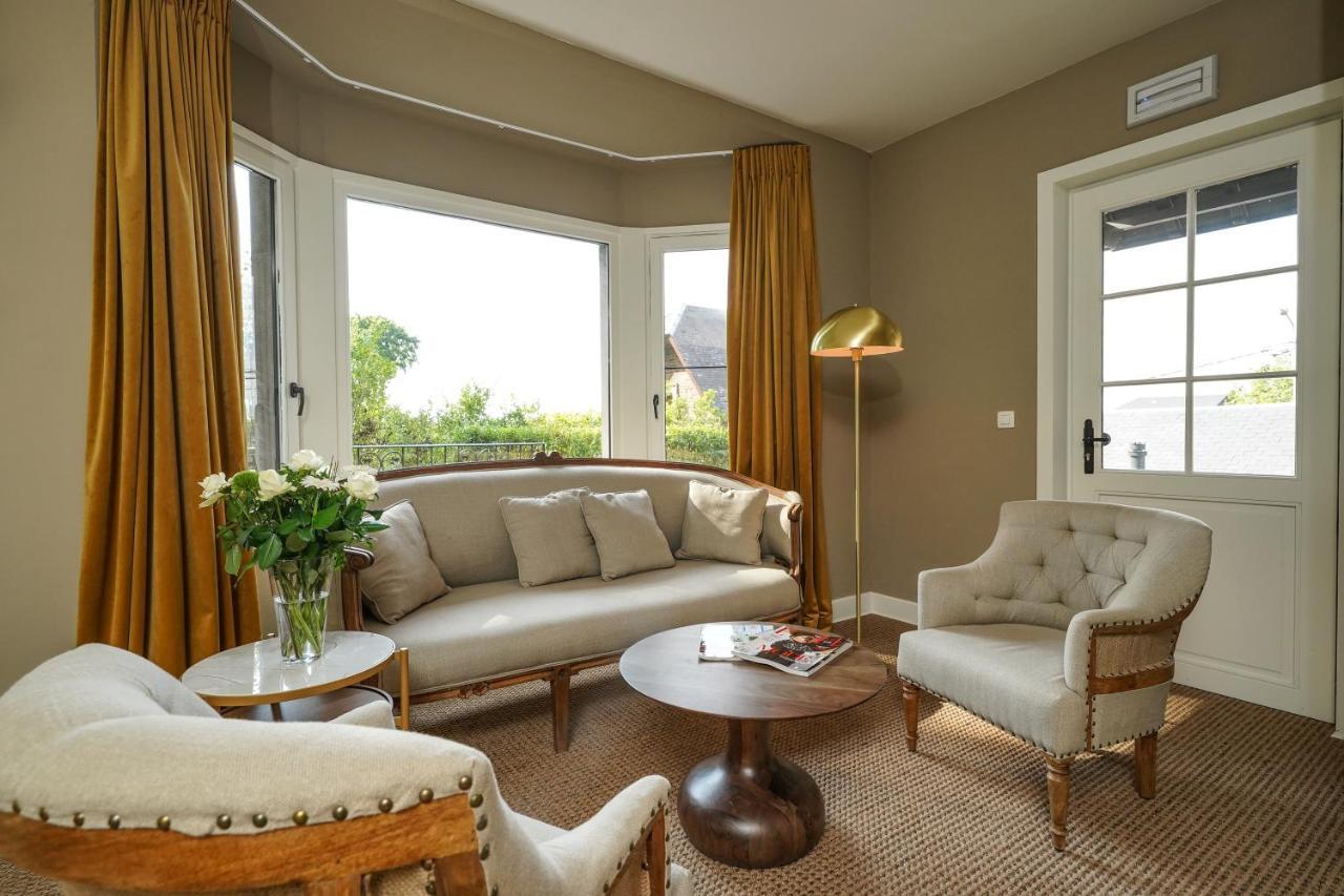 Les Terrasses Des Falizes B&B Rochefort Bagian luar foto